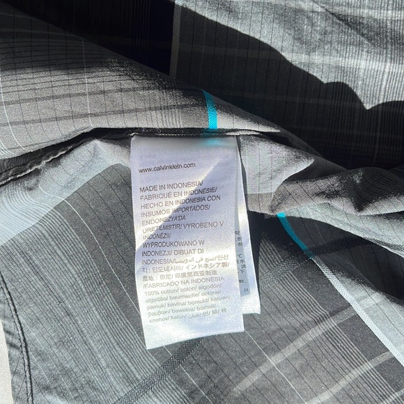 Calvin Klein Shirt - Picture 3 of 8